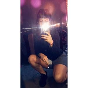 Meet your Posher, Cassandra